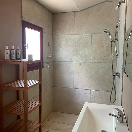 Apartamento Le De La Léouzière *